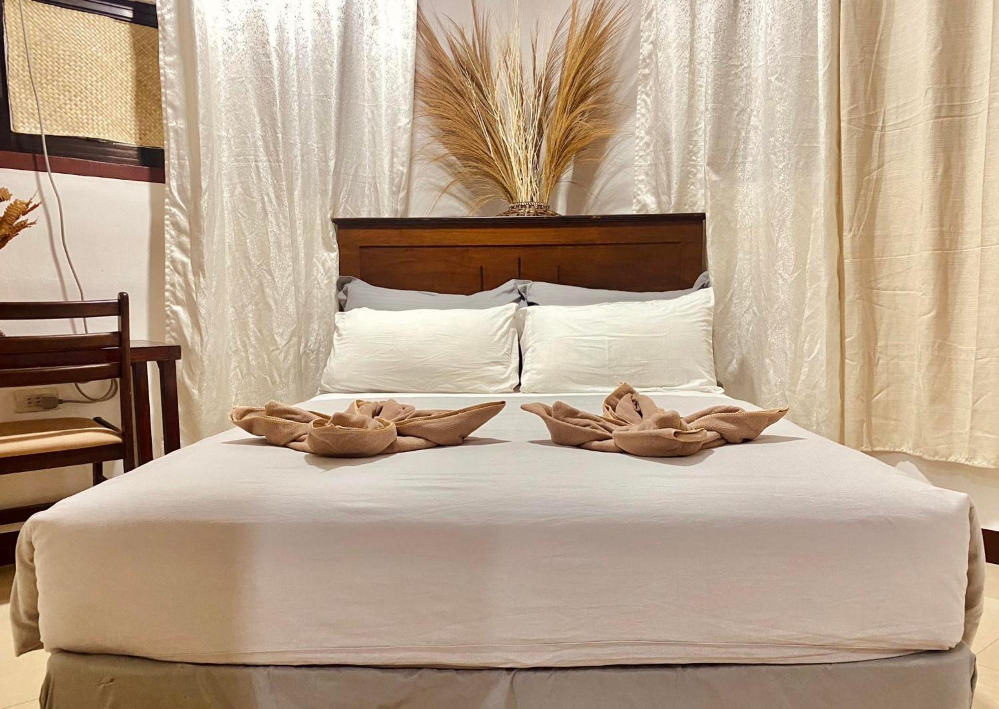 Abihon Hoferhaus Mactan Guesthouse Lapu-Lapu City Bagian luar foto