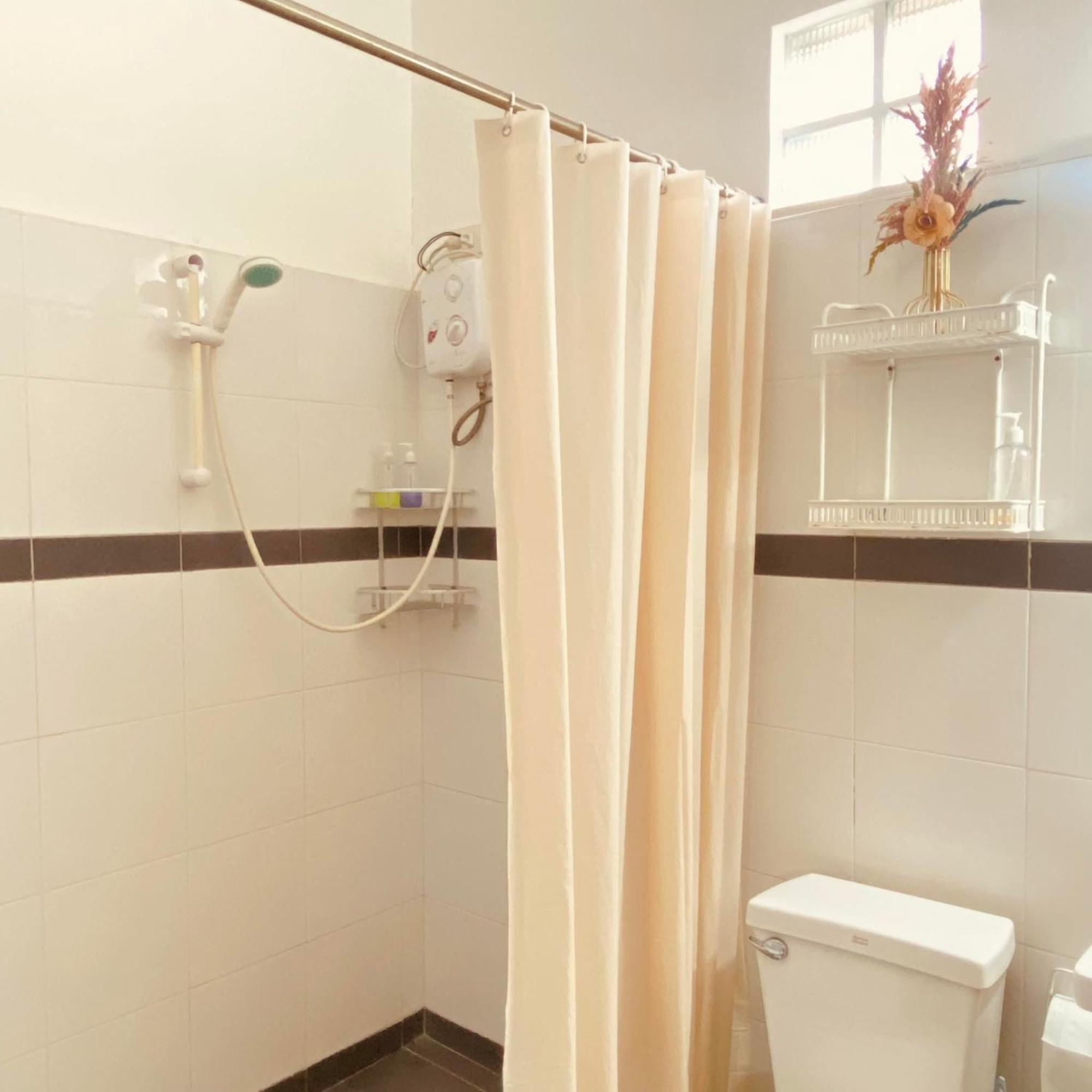 Abihon Hoferhaus Mactan Guesthouse Lapu-Lapu City Bagian luar foto