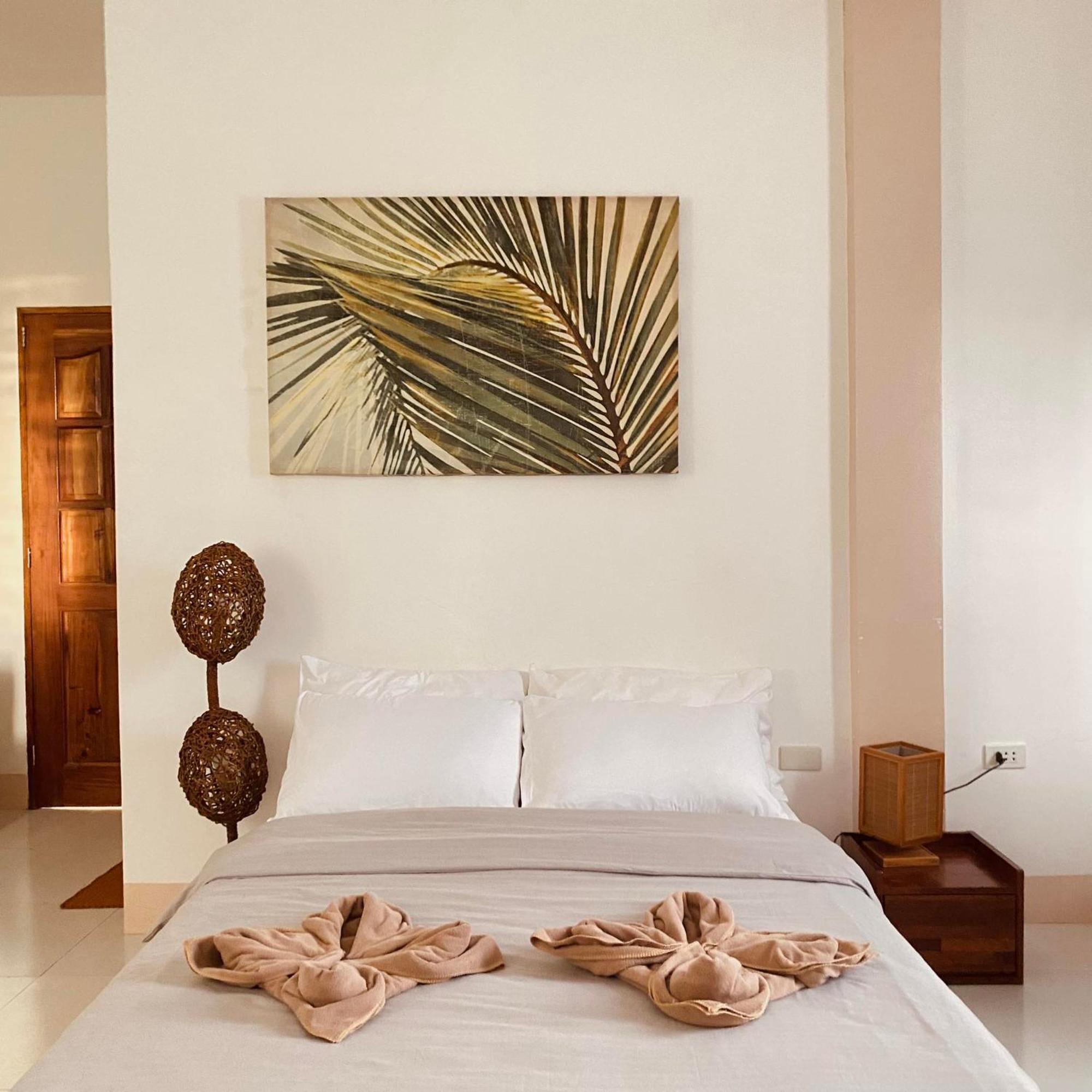 Abihon Hoferhaus Mactan Guesthouse Lapu-Lapu City Bagian luar foto